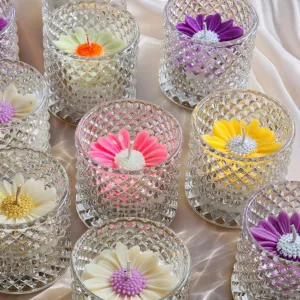 Blooming Daisy Scented Soy Wax Candle - Pack of 1