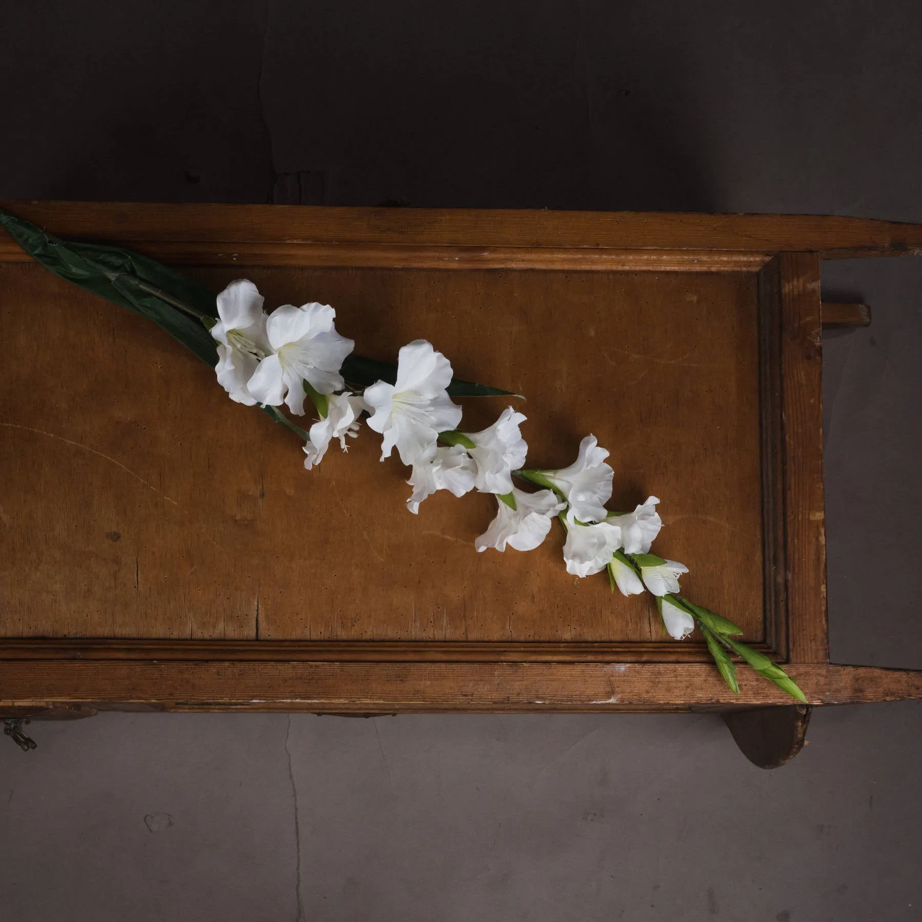 Faux Single Stem White Gladioli