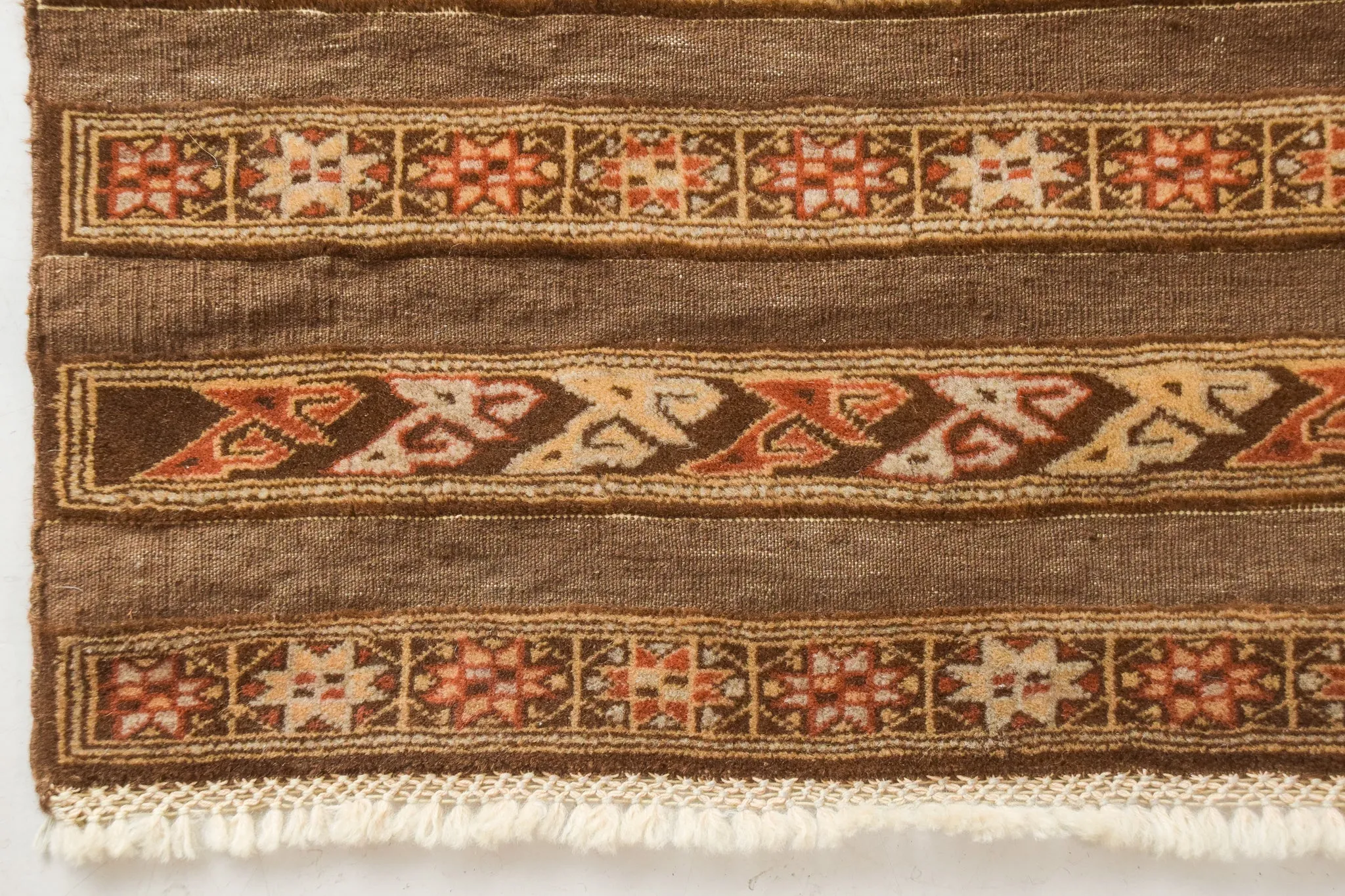 Interesting Horizontal Patterned Handmade Rug - Shiraz, Iran