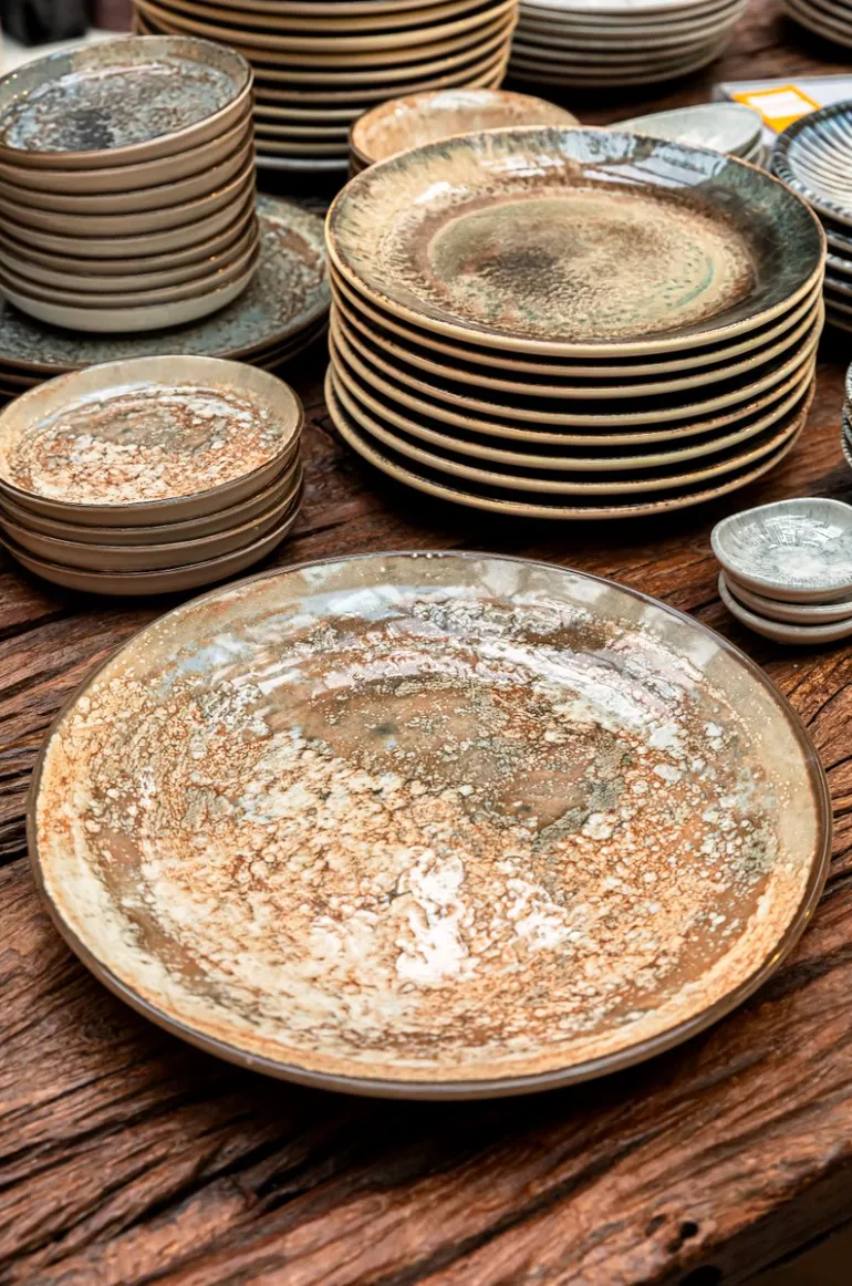 Light Moon Coupe Plate 30cm (Click & Collect)