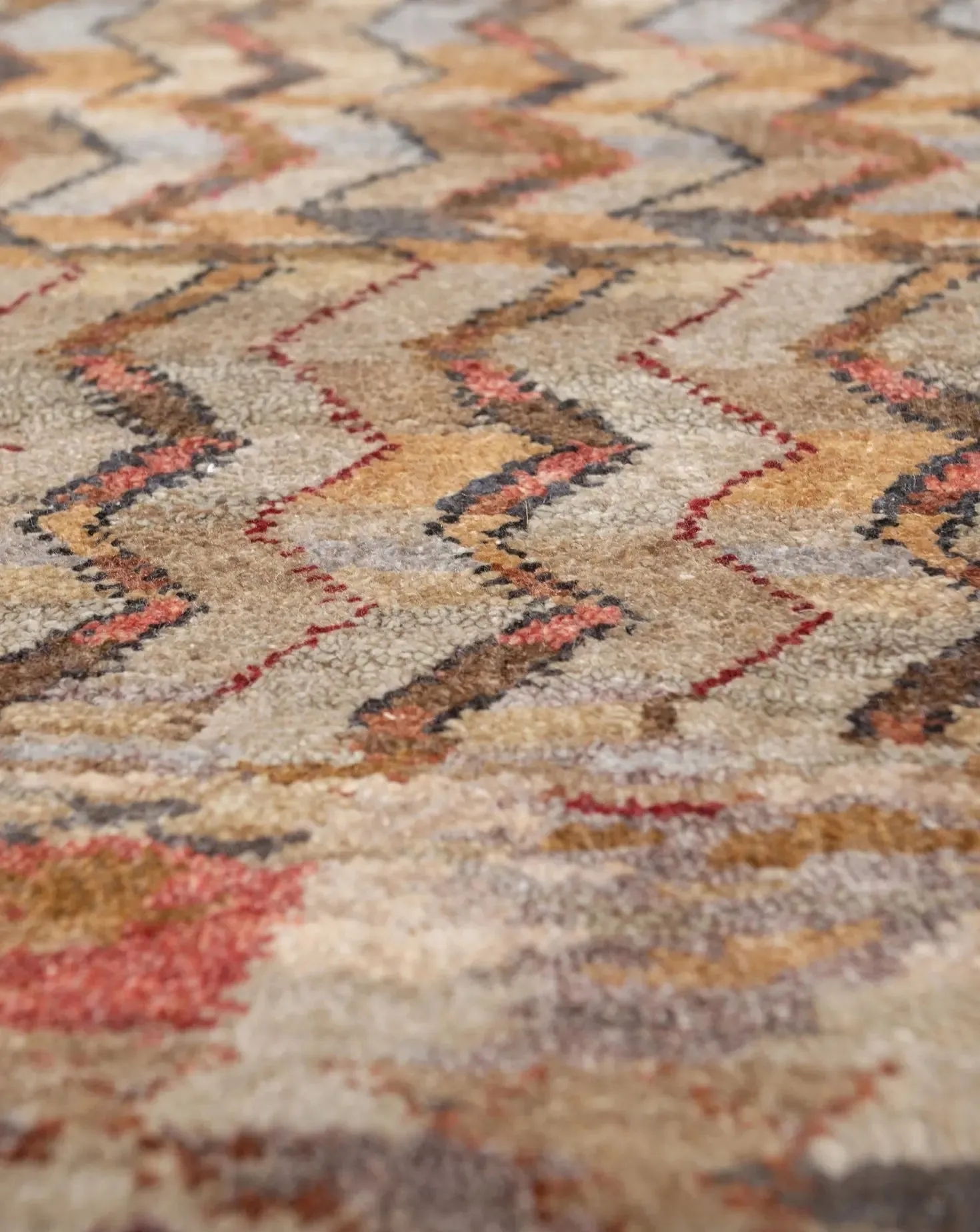 Manchaha Dark Ivory Rug