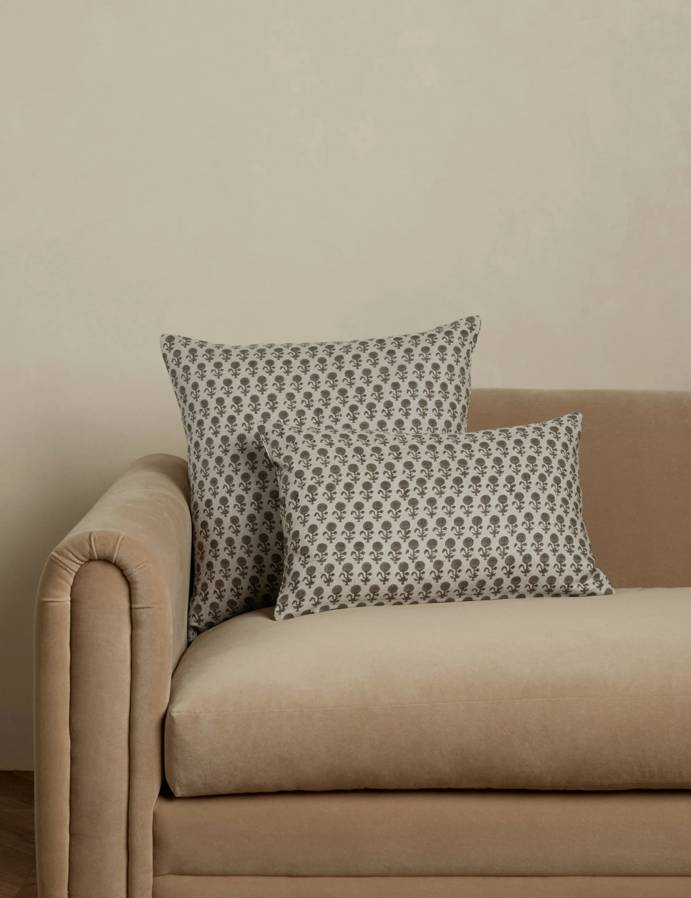 May Linen Pillow