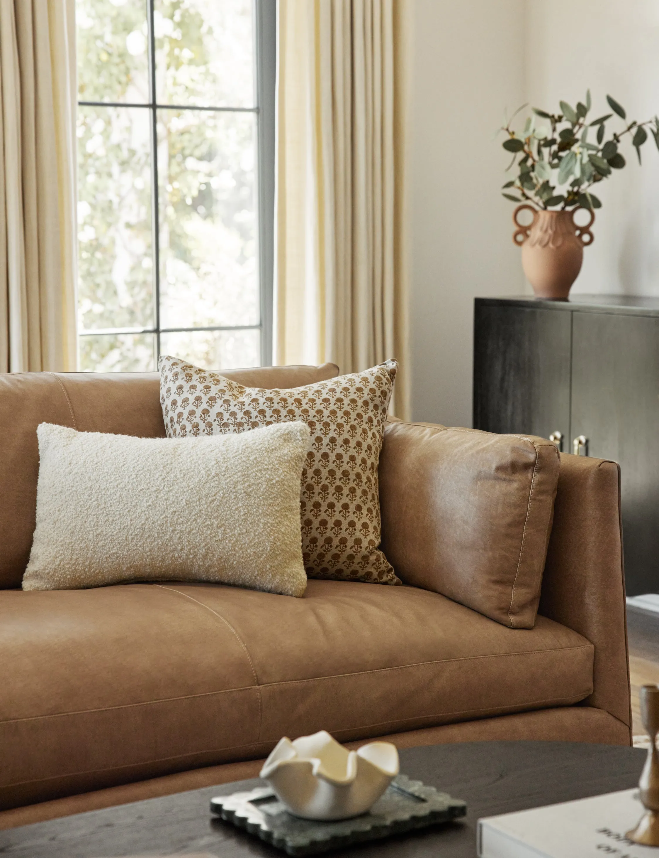 May Linen Pillow