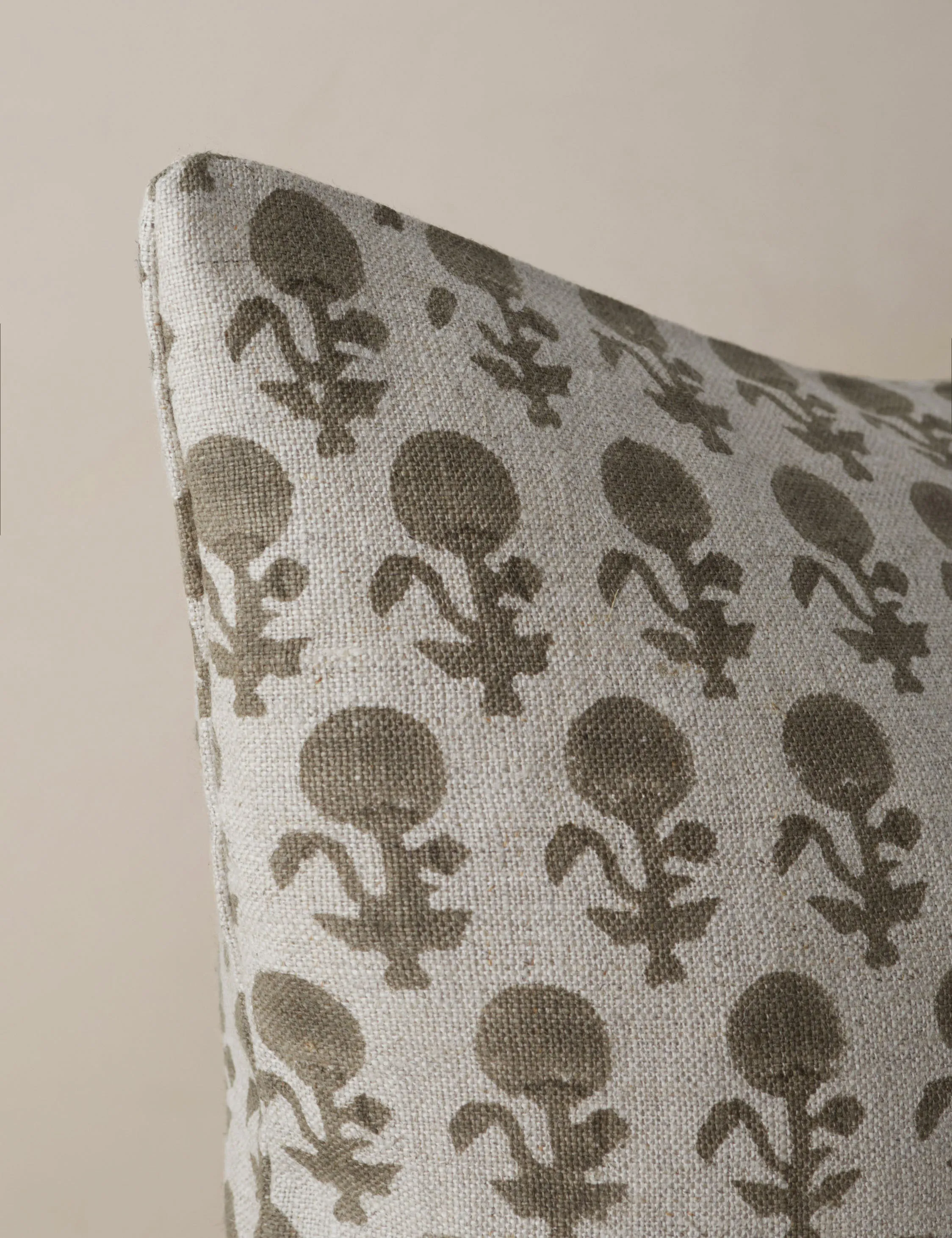 May Linen Pillow