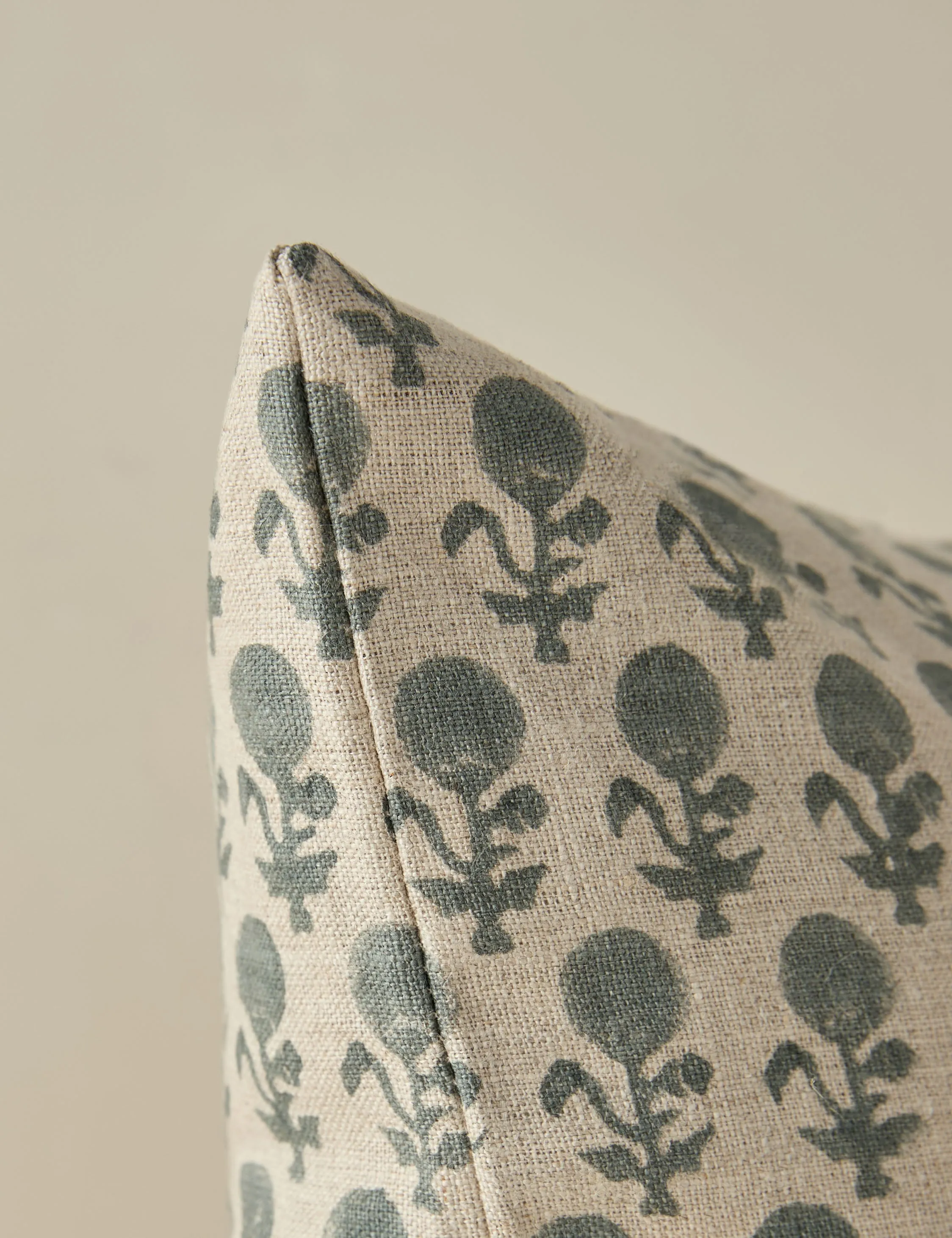 May Linen Pillow