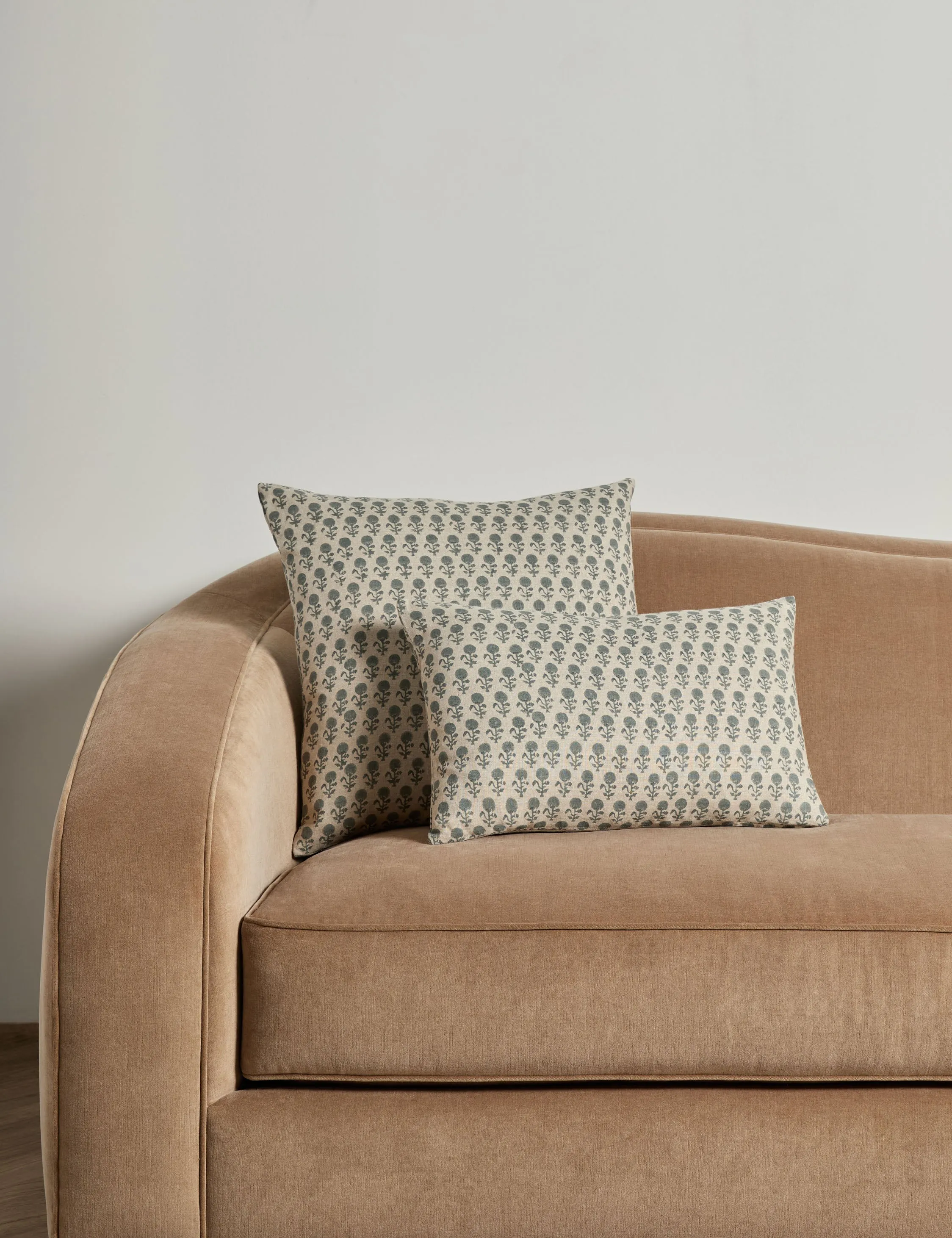 May Linen Pillow