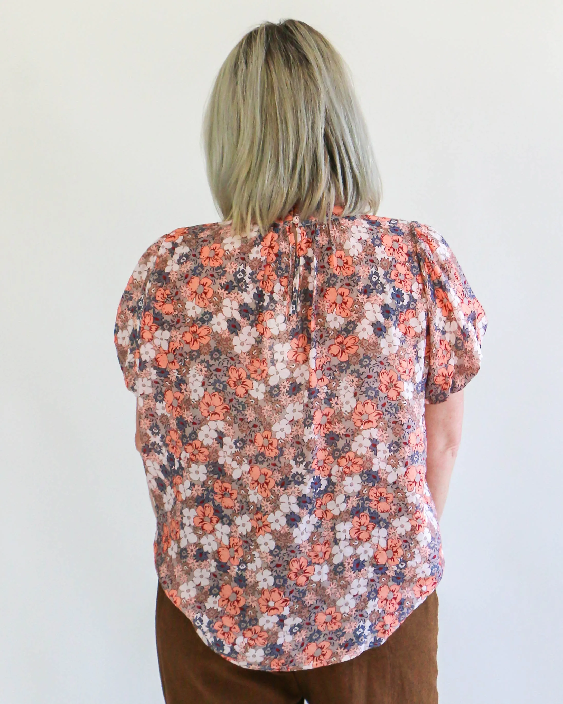THML Short Sleeve Floral Top